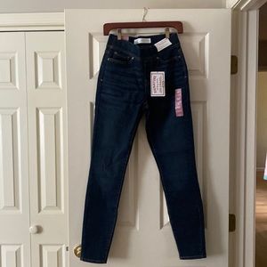 Levi Strauss 6L pull on skinny jean